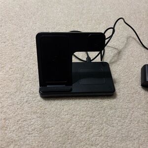 Black Wireless Charging Station